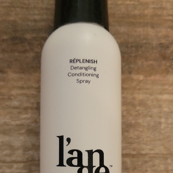 L'ange Replenish Detangling Conditioning Spray NWOT - Picture 2 of 4